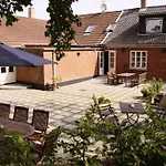 Motel Hojmolle 3*