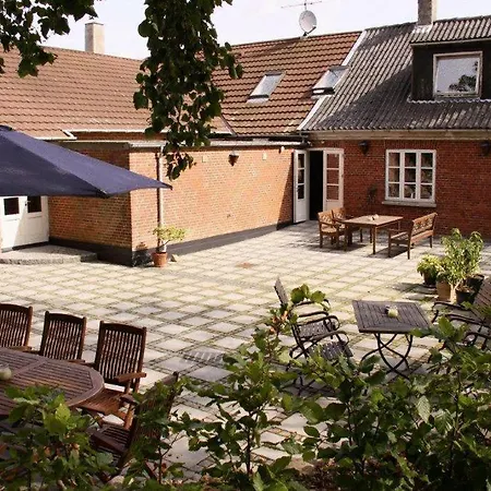 Motel Hojmolle 3*