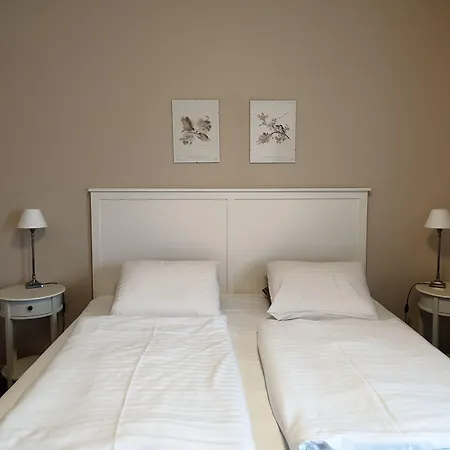 Hojmolle 3* Eskilstrup (Sjaelland)